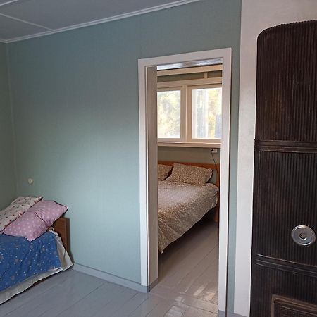 Hostel Kuus Tuba Leisi Exteriér fotografie