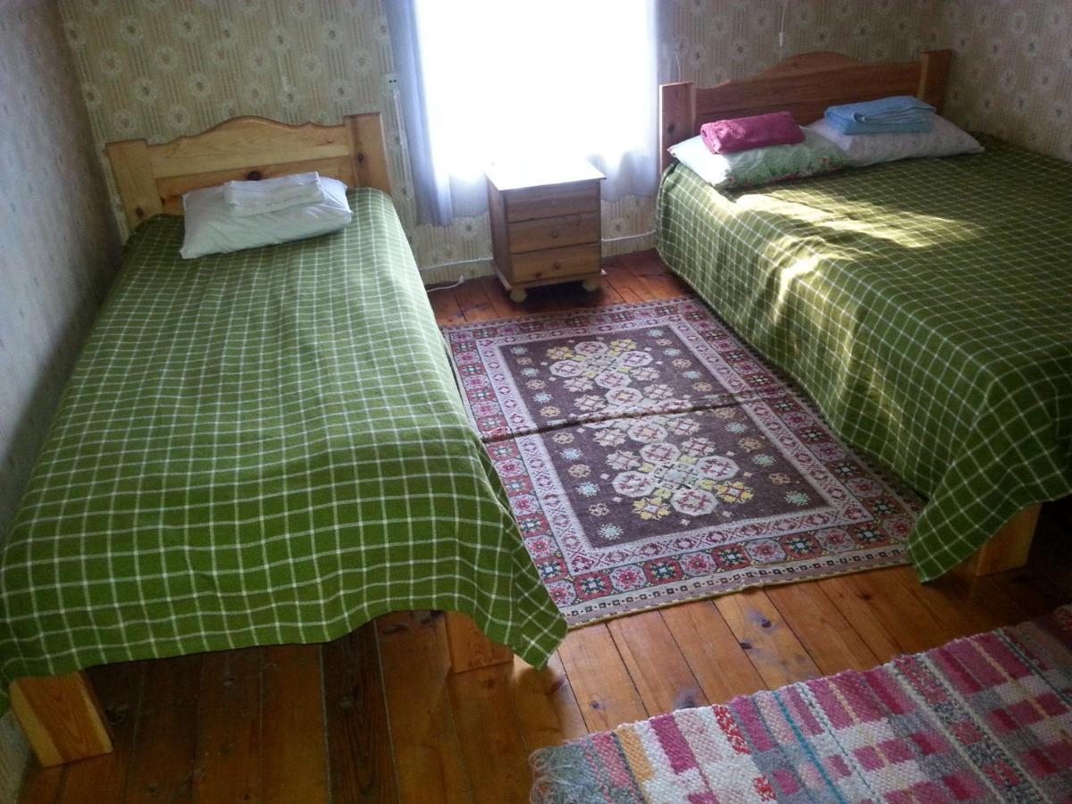 Hostel Kuus Tuba Leisi Exteriér fotografie